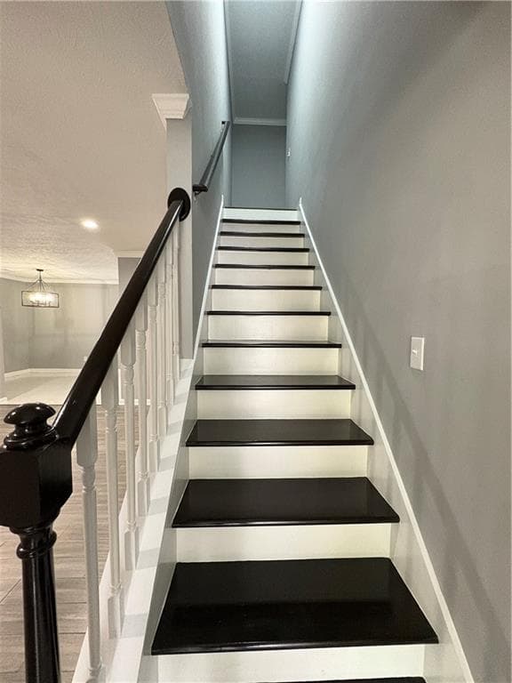 4 bedroom, 2 bathroom, 1,180 sq ft townhouse for sale at 701 Pine Tree Trail, Atlanta, GA 30349 — photo 4