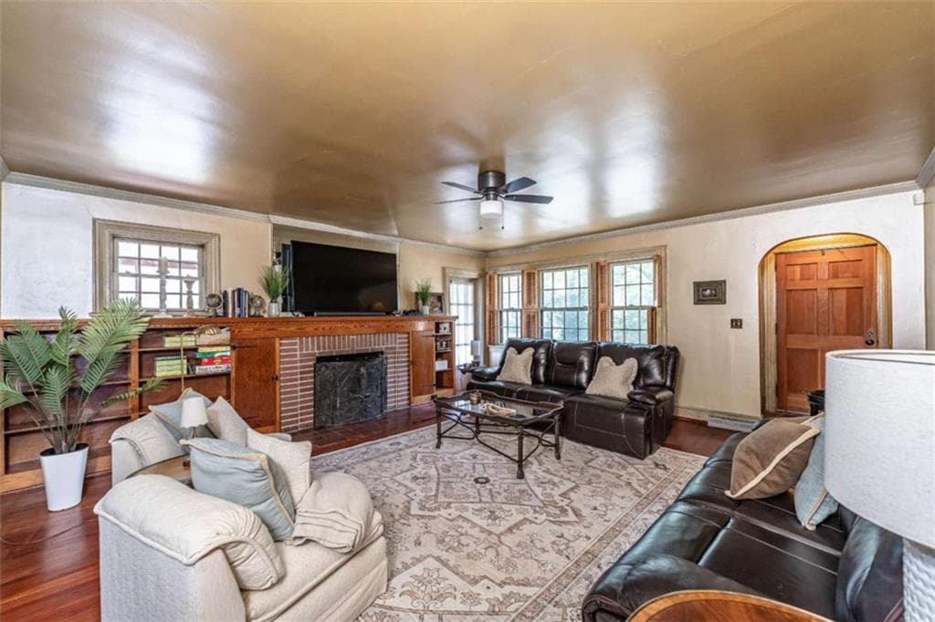 3 bedroom, 2 bathroom, 5,204 sq ft single family residence for sale at 20 Lindberg Drive, Rome, GA 30161 — photo 10