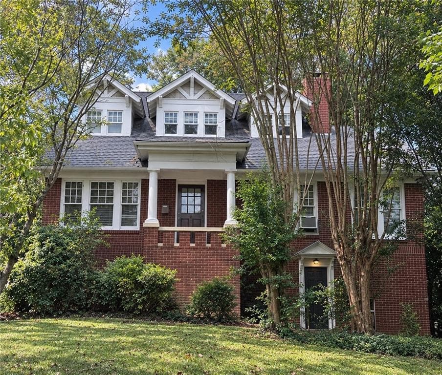 2 bedroom, 2 bathroom, 1,800 sq ft quadruplex for rent at 1292 Oxford Road 1, Atlanta, GA 30306 for $2,800 a month — photo 1 of 18