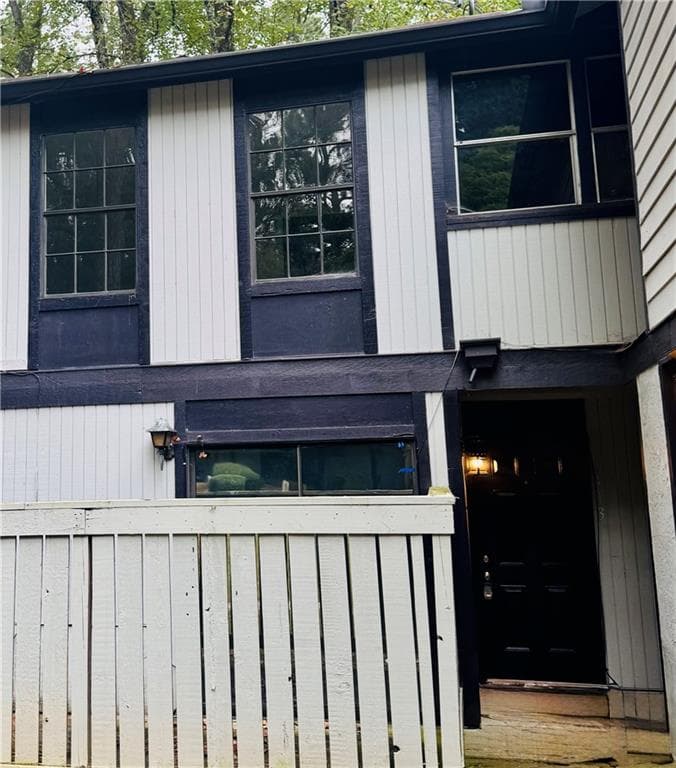 other under contract at 1413 STONE MILL Trace, Stone Mountain, GA 30083