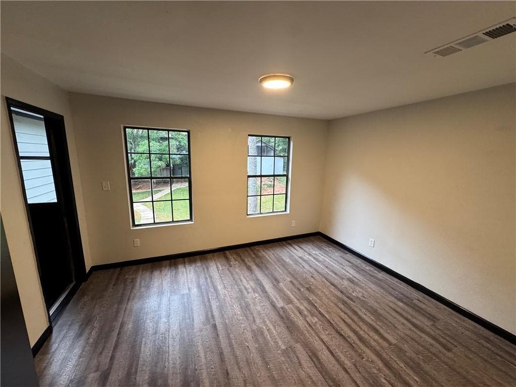 other under contract at 1413 STONE MILL Trace, Stone Mountain, GA 30083 — photo 9