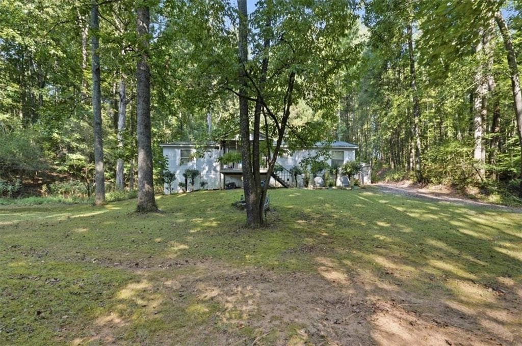 3 bedroom, 2 bathroom, 1,647 sq ft single family residence under contract at 825 Old Magnolia Way, Canton, GA 30115 — photo 10
