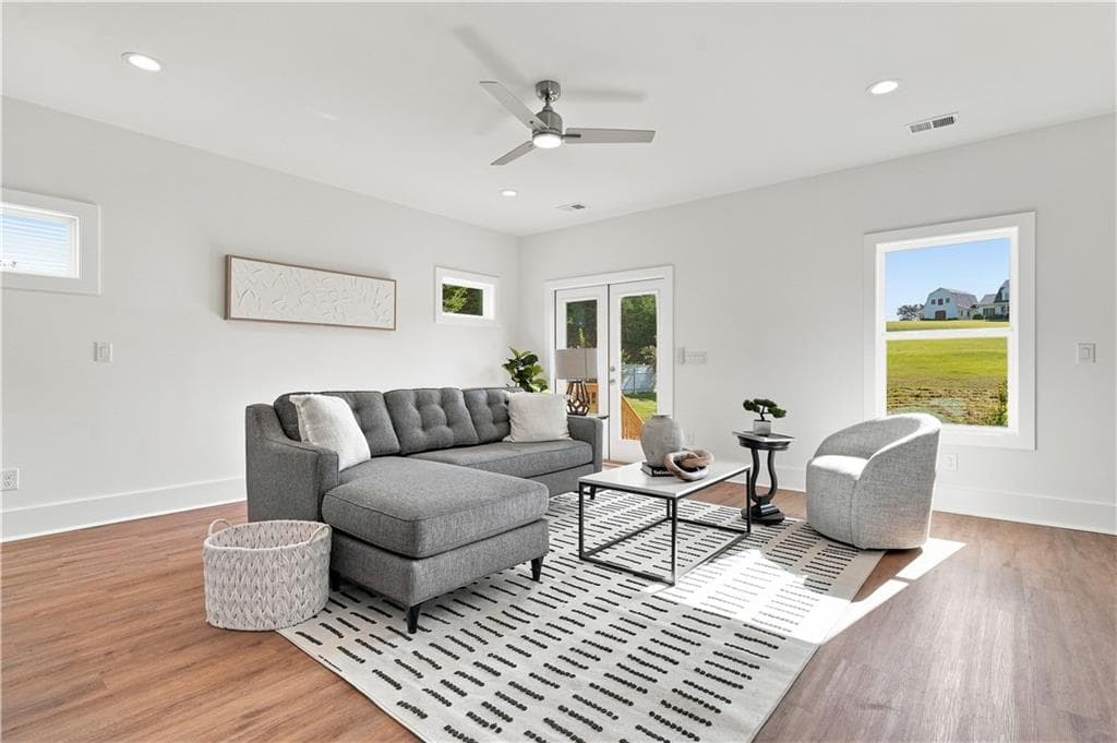 4 bedroom, 3 bathroom, 1,800 sq ft single family residence for sale at 30 Golden Autumn Drive, Dahlonega, GA 30533 — photo 10