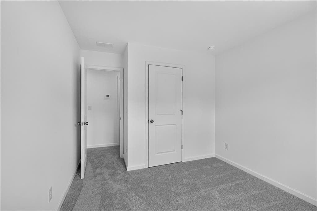 4 bedroom, 3 bathroom, 1,995 sq ft single family residence for sale at 60 Sea Grove Drive, Rome, GA 30161 — photo 9
