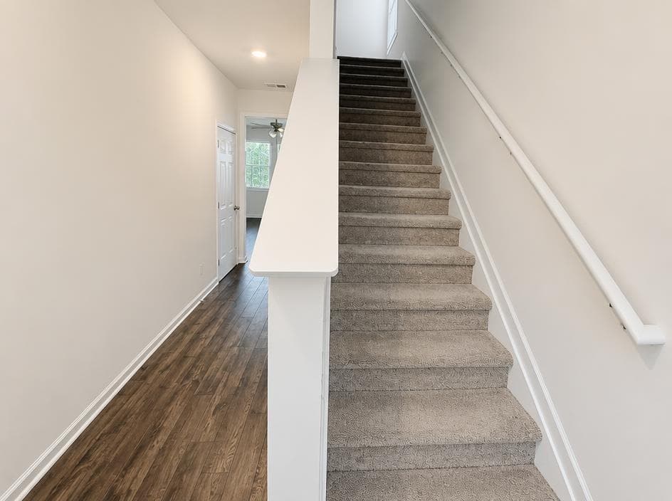 3 bedroom, 3 bathroom, 1,767 sq ft single family residence for sale at 457 Shasta Court, Hoschton, GA 30548 — photo 9