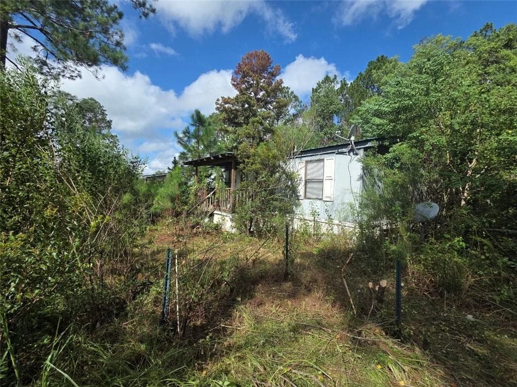 3 bedroom, 4 bathroom, 1,152 sq ft single family residence under contract at 2458 Pennsylvania Avenue, Waycross, GA 31503