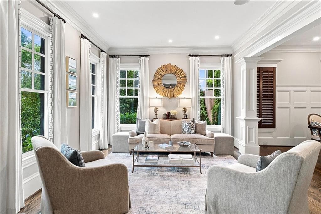 5 bedroom, 6 bathroom, 5,694 sq ft single family residence under contract at 2643 Arlene Way, Atlanta, GA 30305 — photo 5