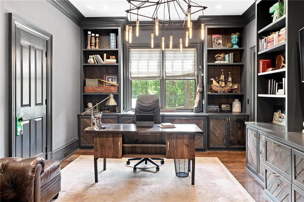 5 bedroom, 6 bathroom, 5,694 sq ft single family residence under contract at 2643 Arlene Way, Atlanta, GA 30305 — photo 8