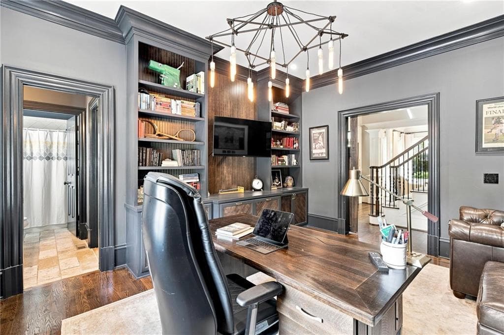 5 bedroom, 6 bathroom, 5,694 sq ft single family residence under contract at 2643 Arlene Way, Atlanta, GA 30305 — photo 9