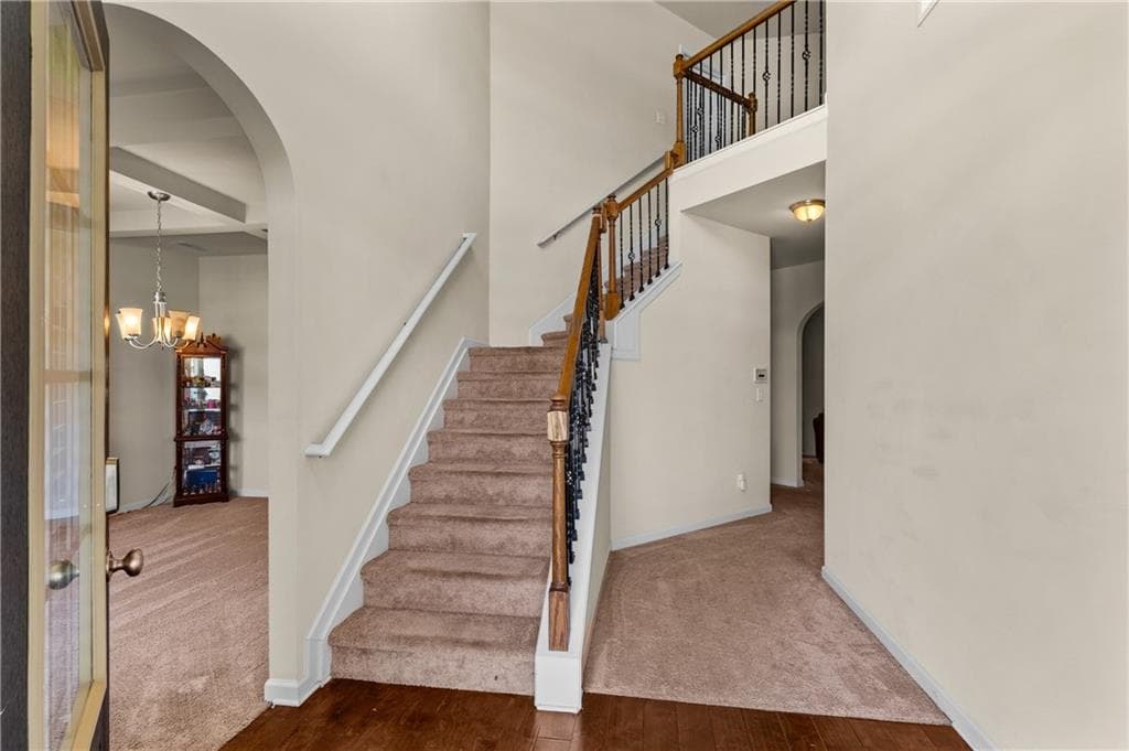 3 bedroom, 3 bathroom, 2,222 sq ft single family residence for sale at 6127 Riddle Court, Douglasville, GA 30134 — photo 8
