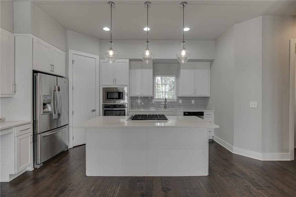 2 bedroom, 3 bathroom, 1,746 sq ft townhouse for rent at 721 Taylor Court, Atlanta, GA 30324 for $3,500 a month — photo 7