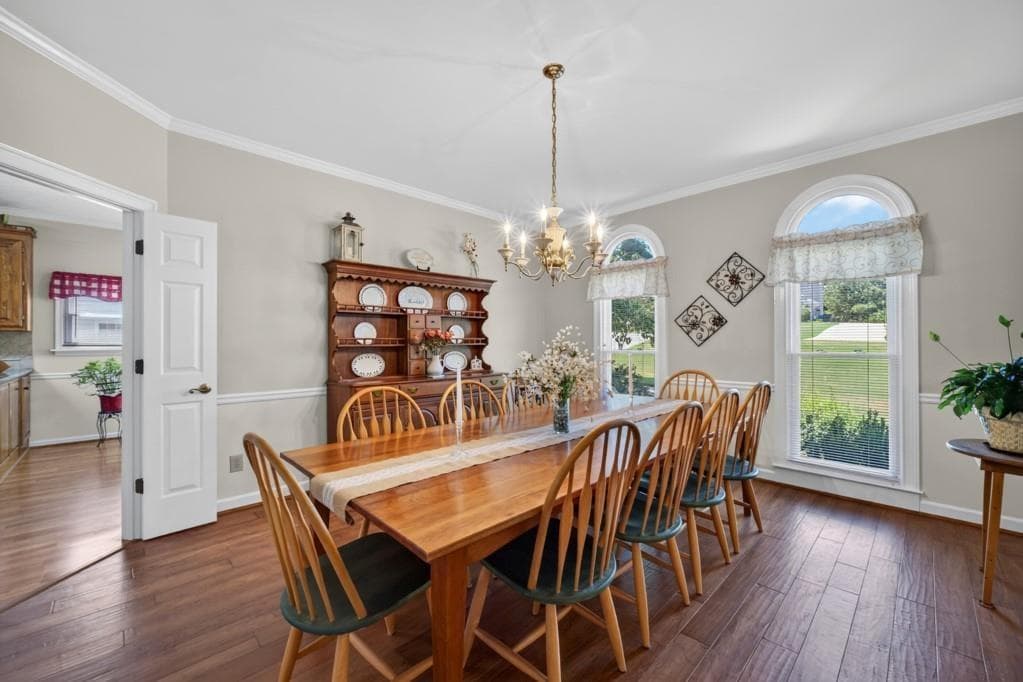 5 bedroom, 4 bathroom, 5,767 sq ft single family residence under contract at 2078 Lakewood Circle, Grayson, GA 30017 — photo 8