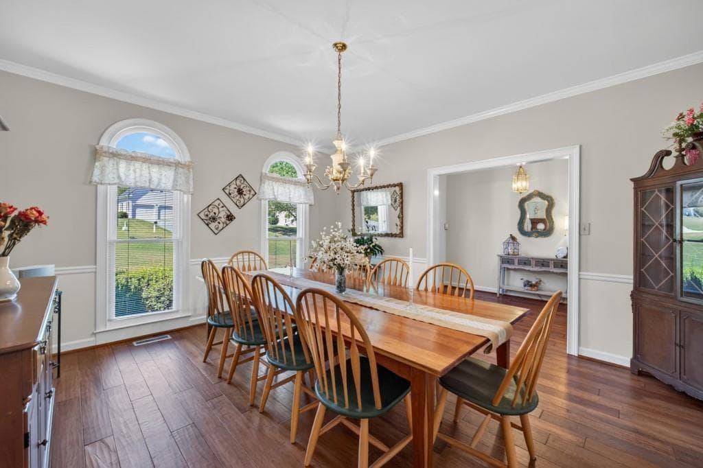 5 bedroom, 4 bathroom, 5,767 sq ft single family residence under contract at 2078 Lakewood Circle, Grayson, GA 30017 — photo 9