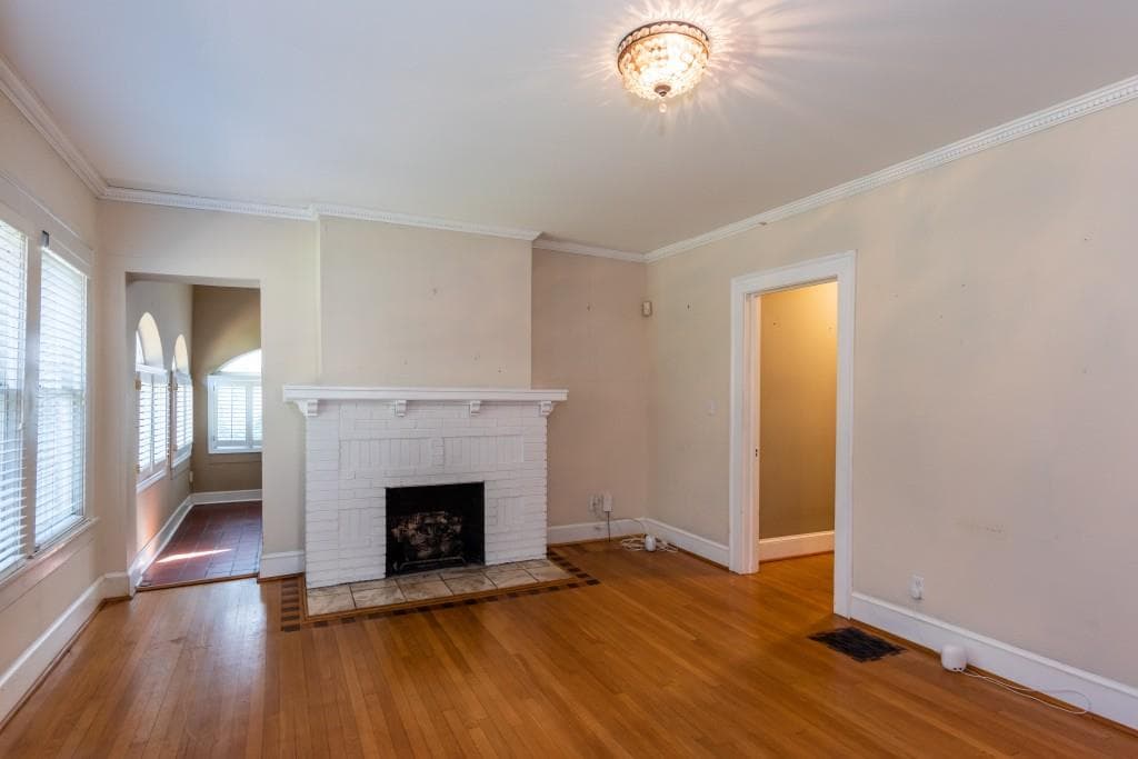 3 bedroom, 2 bathroom, 1,906 sq ft single family residence for sale at 727 Yorkshire Road, Atlanta, GA 30306 — photo 6