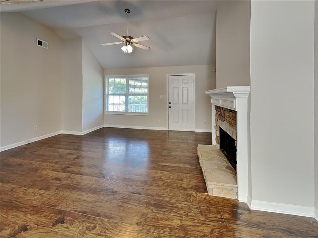 3 bedroom, 2 bathroom, 1,844 sq ft single family residence for rent at 221 Taylor Ridge Trail, Villa Rica, GA 30180 for $1,845 a month — photo 6