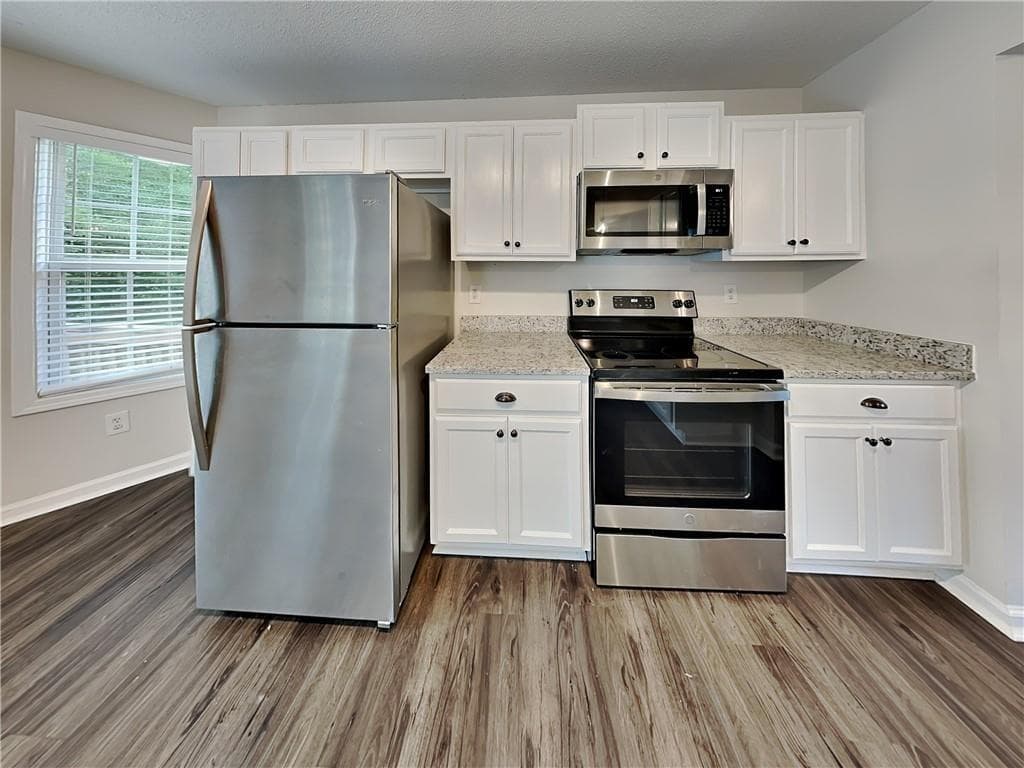 3 bedroom, 2 bathroom, 1,844 sq ft single family residence for rent at 221 Taylor Ridge Trail, Villa Rica, GA 30180 for $1,845 a month — photo 10