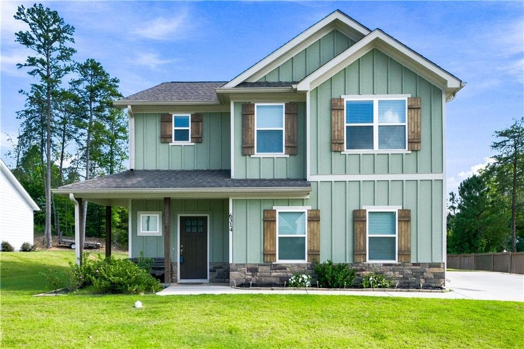 4 bedroom, 3 bathroom, 2,239 sq ft single family residence for sale at 6314 Woodland Station Drive, Lula, GA 30554