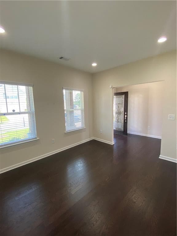 4 bedroom, 4 bathroom, 2,907 sq ft single family residence for rent at 4530 Seacliff Court, Cumming, GA 30028 for $2,950 a month — photo 4