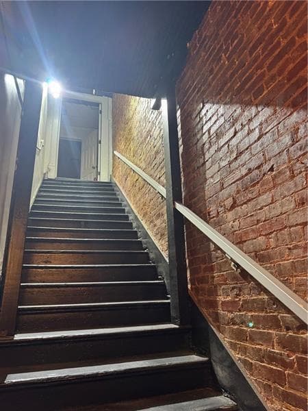 3 bedroom, 2 bathroom, 2,125 sq ft condominium for rent at 138 EDGEWOOD Avenue, Atlanta, GA 30313 for $2,000 a month — photo 4