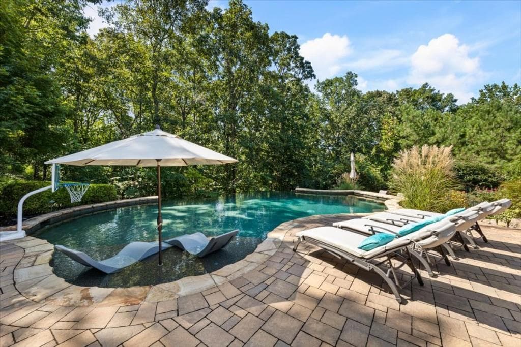6 bedroom, 8 bathroom, 8,311 sq ft single family residence for sale at 1310 Cashiers Way, Roswell, GA 30075 — photo 5