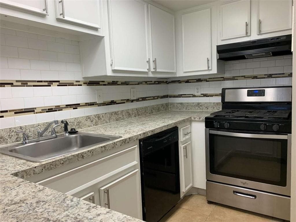 2 bedroom, 3 bathroom, 1,152 sq ft townhouse for rent at 6509 Parton Court B, Peachtree Corners, GA 30092 for $1,275 a month — photo 4