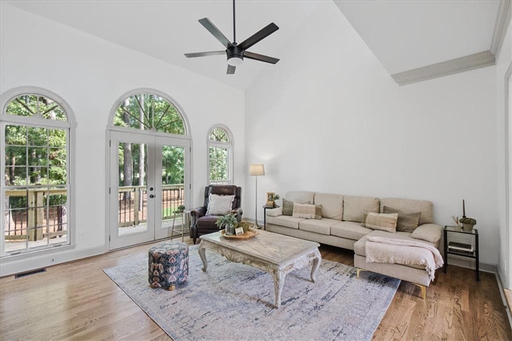 6 bedroom, 5 bathroom, 4,240 sq ft single family residence for sale at 5714 Brynwood Circle, Acworth, GA 30101 — photo 6