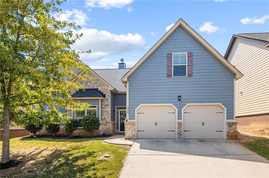 4 bedroom, 2 bathroom, 2,369 sq ft single family residence for sale at 2208 Medlock Lane, Mcdonough, GA 30253