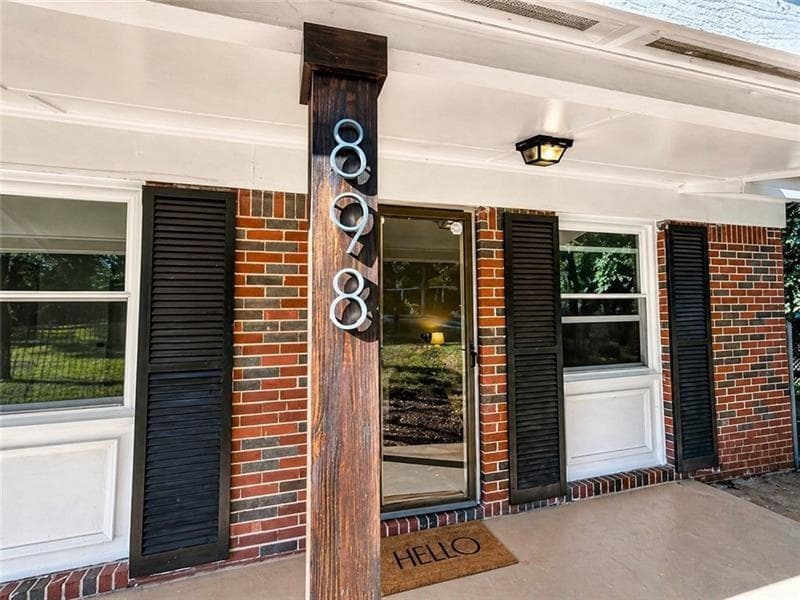 2 bedroom, 1 bathroom, 1,085 sq ft single family residence under contract at 898 Verona Drive, Clarkston, GA 30021 — photo 5