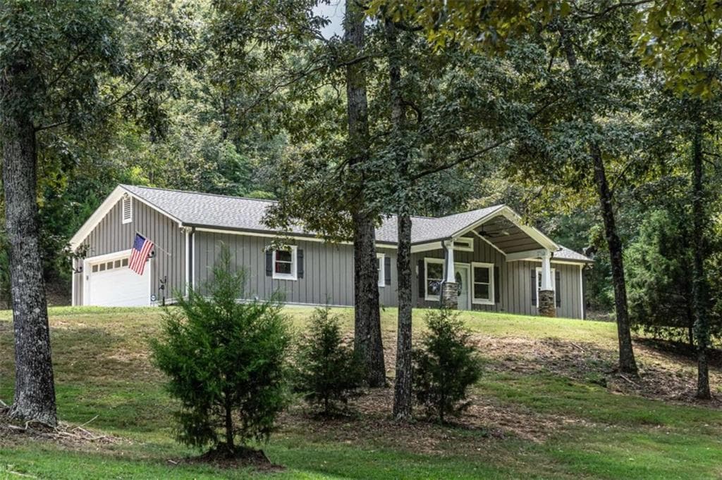 2 bedroom, 2 bathroom, 1,764 sq ft single family residence for sale at 254 Biddy Road, Rome, GA 30161