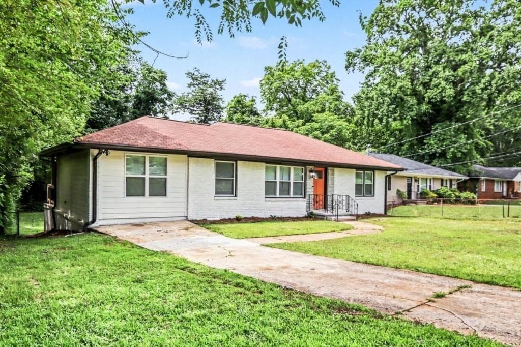 3 bedroom, 2 bathroom, 1,416 sq ft single family residence for sale at 1614 Flintwood Drive, Atlanta, GA 30316 — photo 7