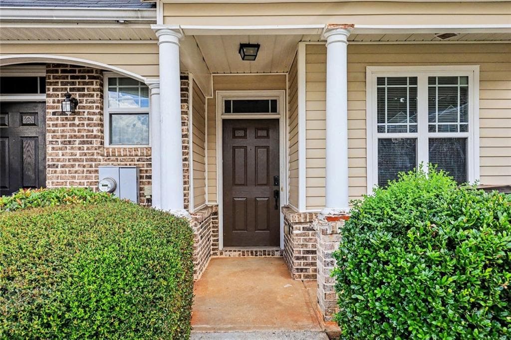 3 bedroom, 3 bathroom, 1,348 sq ft townhouse for sale at 6404 Ellenwood Drive, Rex, GA 30273 — photo 4