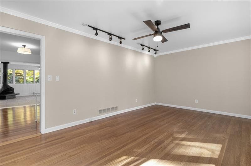 3 bedroom, 3 bathroom, 2,011 sq ft single family residence for rent at 2958 Harcourt Drive 1, Decatur, GA 30033 for $2,600 a month — photo 5