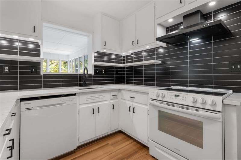3 bedroom, 3 bathroom, 2,011 sq ft single family residence for rent at 2958 Harcourt Drive 1, Decatur, GA 30033 for $2,600 a month — photo 7