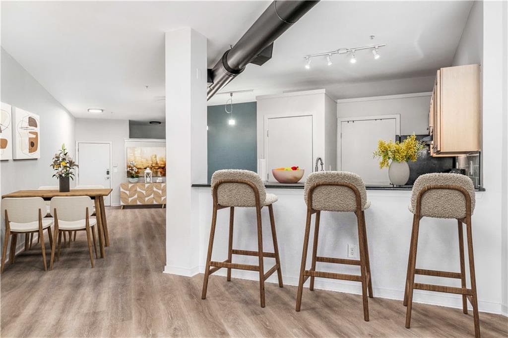 1 bedroom, 1 bathroom, 1,004 sq ft condominium for sale at 800 Peachtree Street 8529-0, Atlanta, GA 30308 — photo 7