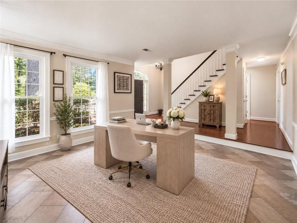 4 bedroom, 3 bathroom, 2,224 sq ft single family residence under contract at 5265 N Hillbrooke Trace, Johns Creek, GA 30005 — photo 6