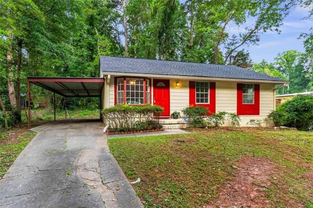 4 bedroom, 1 bathroom, 1,079 sq ft single family residence under contract at 6177 Crestview Lane, Forest Park, GA 30297 — photo 3