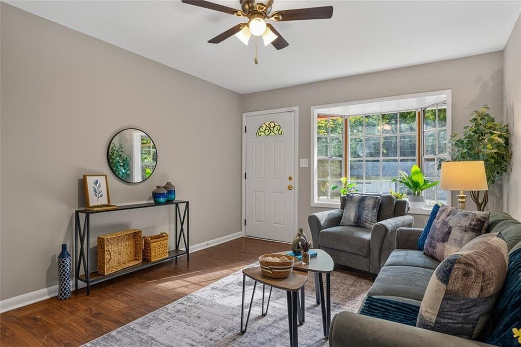 4 bedroom, 1 bathroom, 1,079 sq ft single family residence under contract at 6177 Crestview Lane, Forest Park, GA 30297 — photo 6