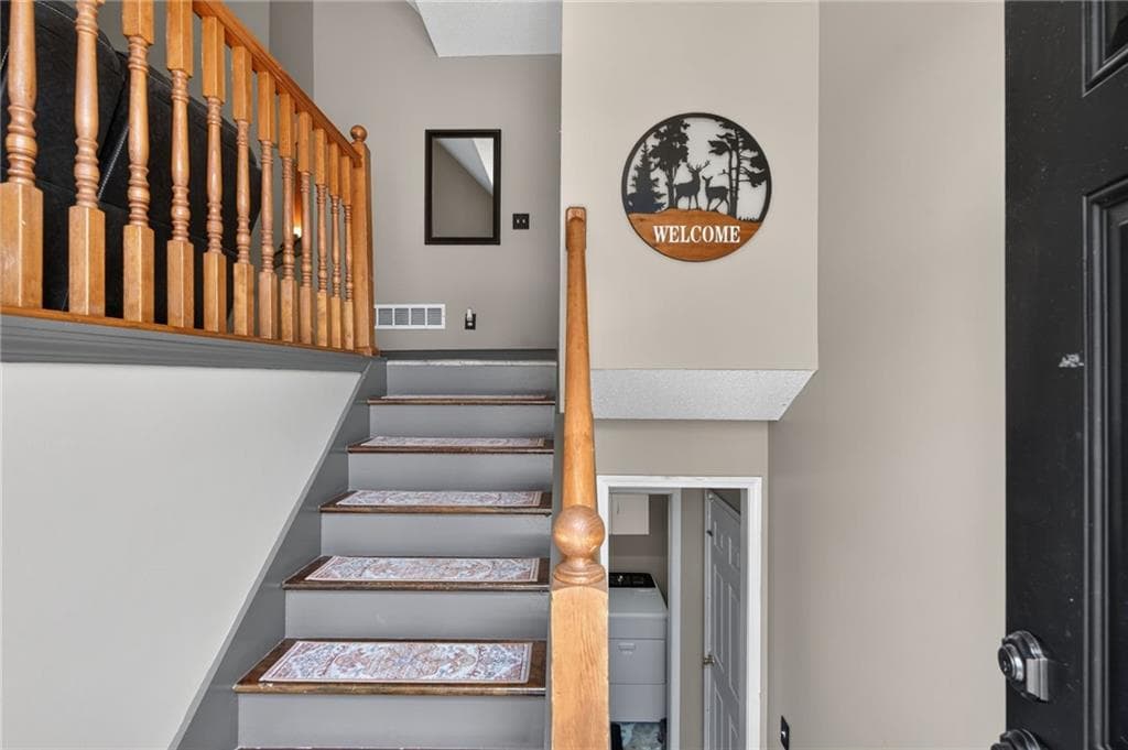 3 bedroom, 2 bathroom, 2,092 sq ft single family residence for sale at 186 Majesty Drive, Rockmart, GA 30153 — photo 2