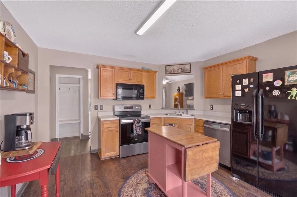 3 bedroom, 2 bathroom, 2,092 sq ft single family residence for sale at 186 Majesty Drive, Rockmart, GA 30153 — photo 6