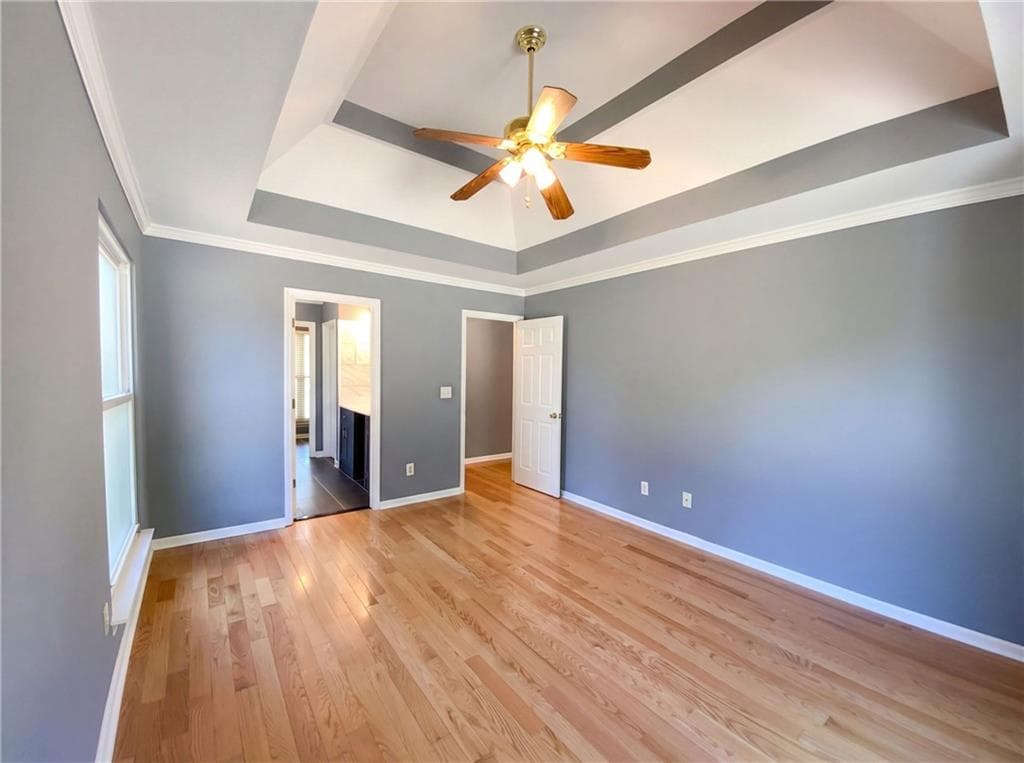 4 bedroom, 3 bathroom, 2,481 sq ft single family residence for sale at 123 King Richard Drive, Griffin, GA 30223 — photo 4