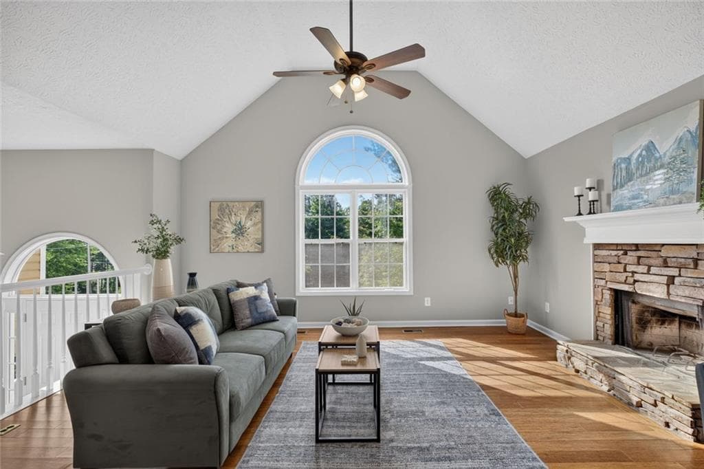 4 bedroom, 3 bathroom, 1,972 sq ft single family residence for sale at 195 River Oak Court, Temple, GA 30179 — photo 5