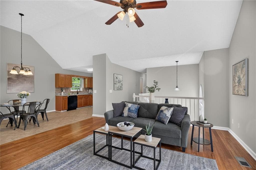 4 bedroom, 3 bathroom, 1,972 sq ft single family residence for sale at 195 River Oak Court, Temple, GA 30179 — photo 7