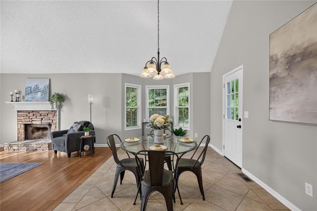 4 bedroom, 3 bathroom, 1,972 sq ft single family residence for sale at 195 River Oak Court, Temple, GA 30179 — photo 9