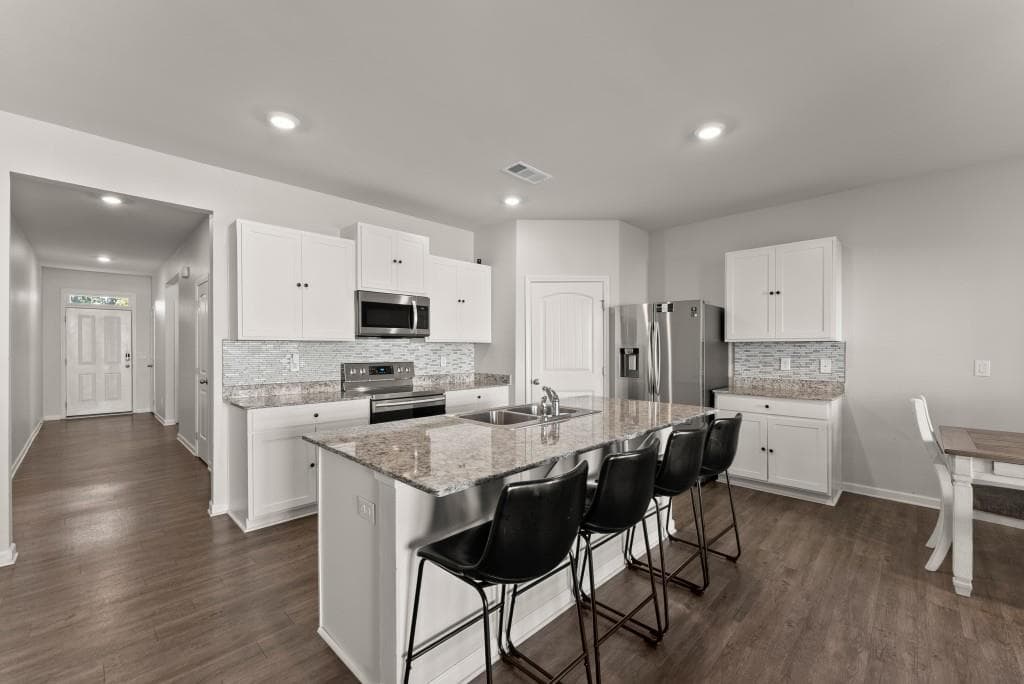 4 bedroom, 2 bathroom, 1,774 sq ft single family residence for sale at 152 Starbuck Parkway, Pendergrass, GA 30567 — photo 5