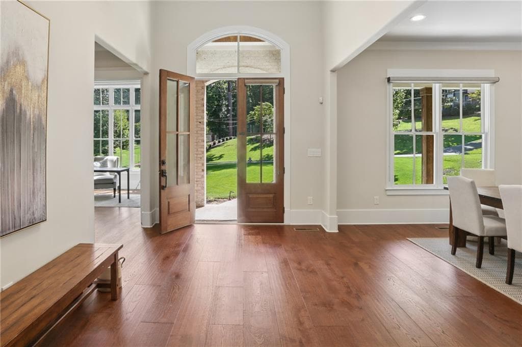 6 bedroom, 8 bathroom, 7,400 sq ft single family residence for sale at 4218 Oak Forest Dr., Atlanta, GA 30319 — photo 6