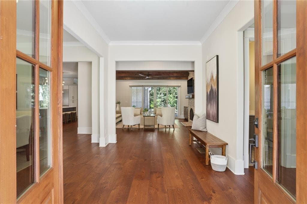 6 bedroom, 8 bathroom, 7,400 sq ft single family residence for sale at 4218 Oak Forest Dr., Atlanta, GA 30319 — photo 5