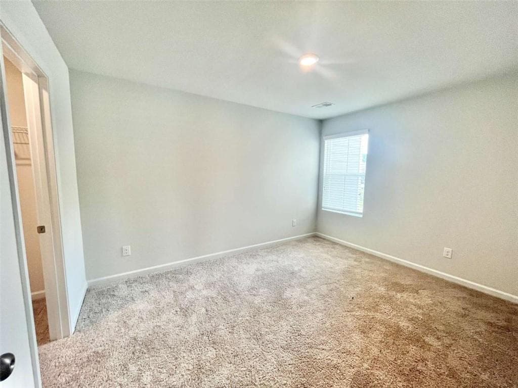 3 bedroom, 3 bathroom, 1,912 sq ft single family residence for rent at 5129 Sidney Square, Flowery Branch, GA 30542 for $2,075 a month — photo 10