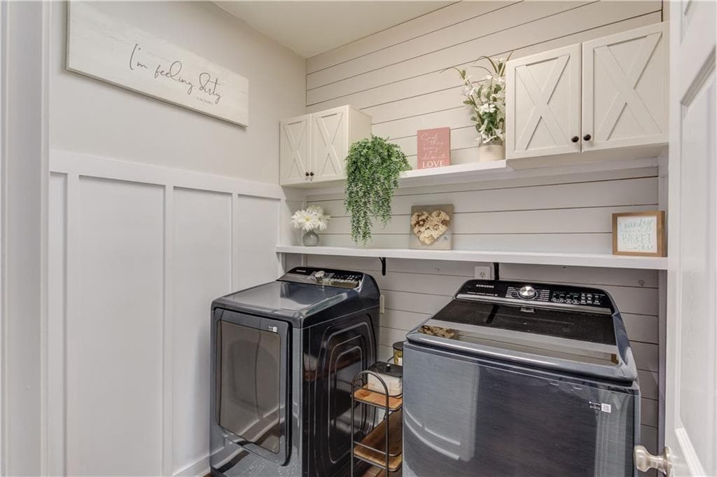 5 bedroom, 4 bathroom, 3,330 sq ft single family residence for sale at 1806 Madrid Falls Road, Braselton, GA 30517 — photo 7