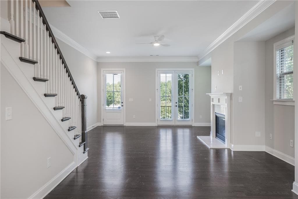 3 bedroom, 4 bathroom, 2,240 sq ft townhouse for sale at 3547 Parkside Way, Atlanta, GA 30319 — photo 9