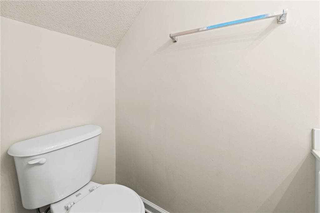 2 bedroom, 3 bathroom, 1,428 sq ft townhouse for rent at 4100 Howell Park Road, Duluth, GA 30096 for $1,900 a month — photo 7